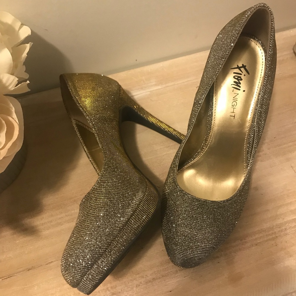 HP 🎉🎊🎉🎊🎉🎊Fioni Night Sexy Heels 🌸👠🌸 - Picture 4 of 5